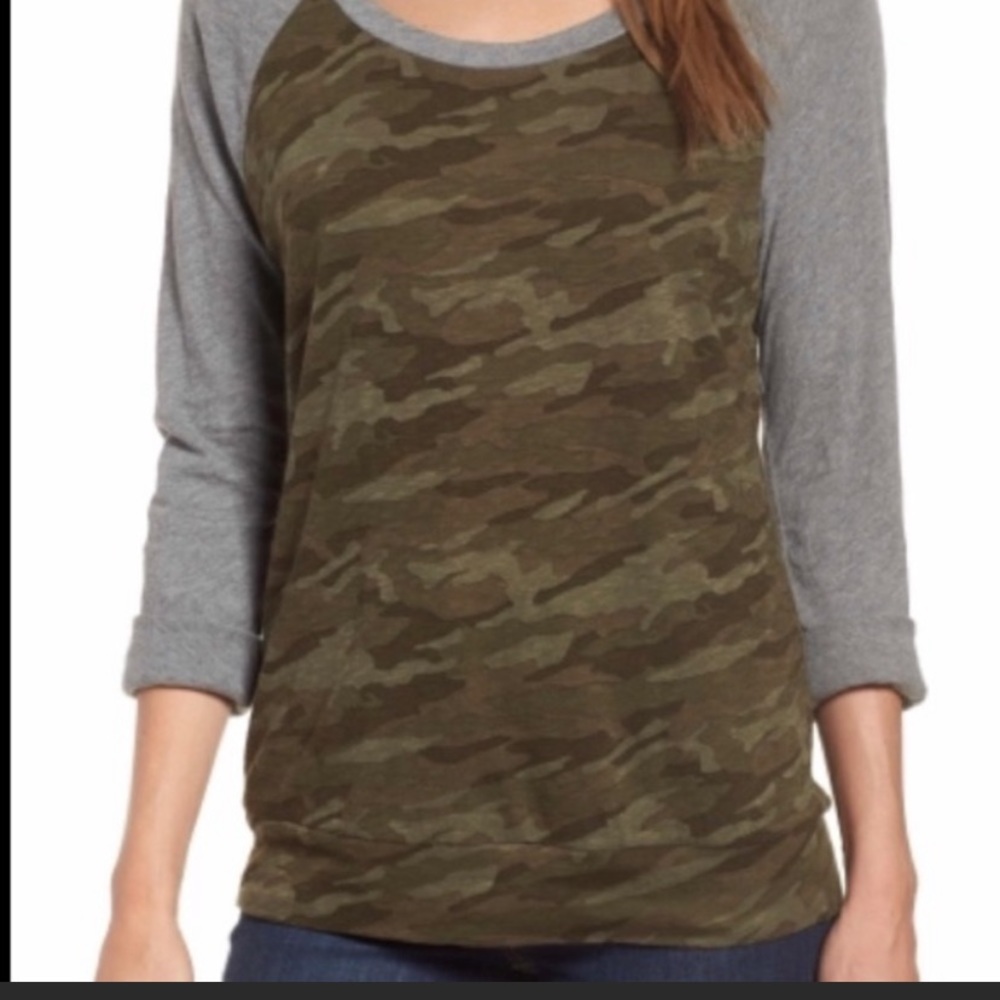 Caslon long sleeve camo tee